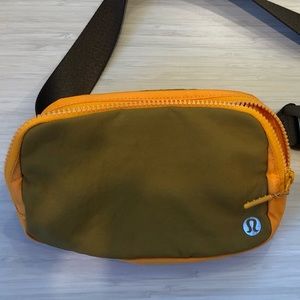 🔥HOT ITEM🔥 LULULEMON - Orange & Caramel Everywhere Belt Bag Nwt Crossbody Bag